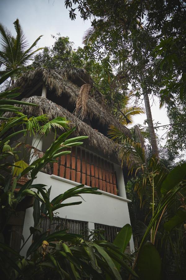 Отель Casitas Maraika Пуэрто-Вальярта Экстерьер фото